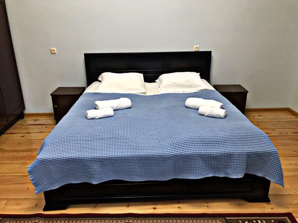 Season Hotell Kutaisi Exteriör bild